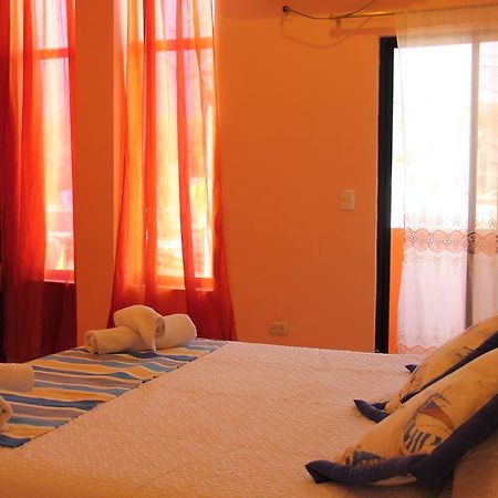 Hostal Duncan Puerto Ayora  Buitenkant foto