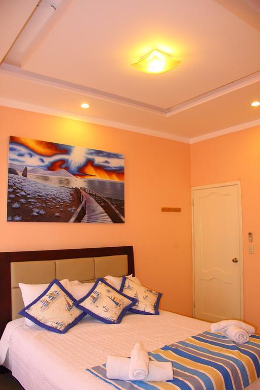 Hostal Duncan Puerto Ayora  Buitenkant foto