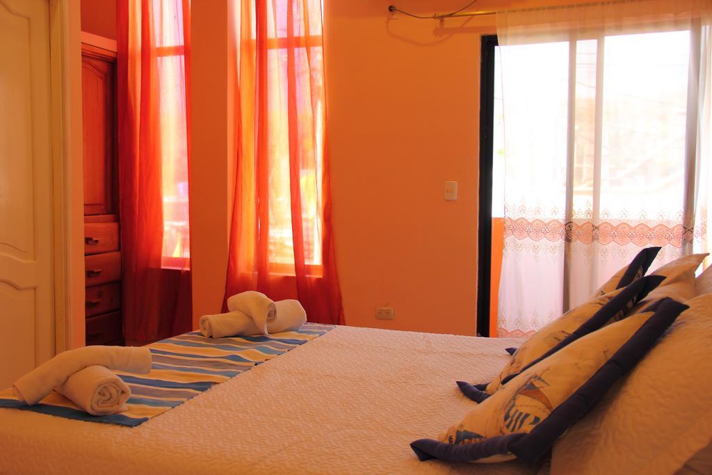Hostal Duncan Puerto Ayora  Buitenkant foto